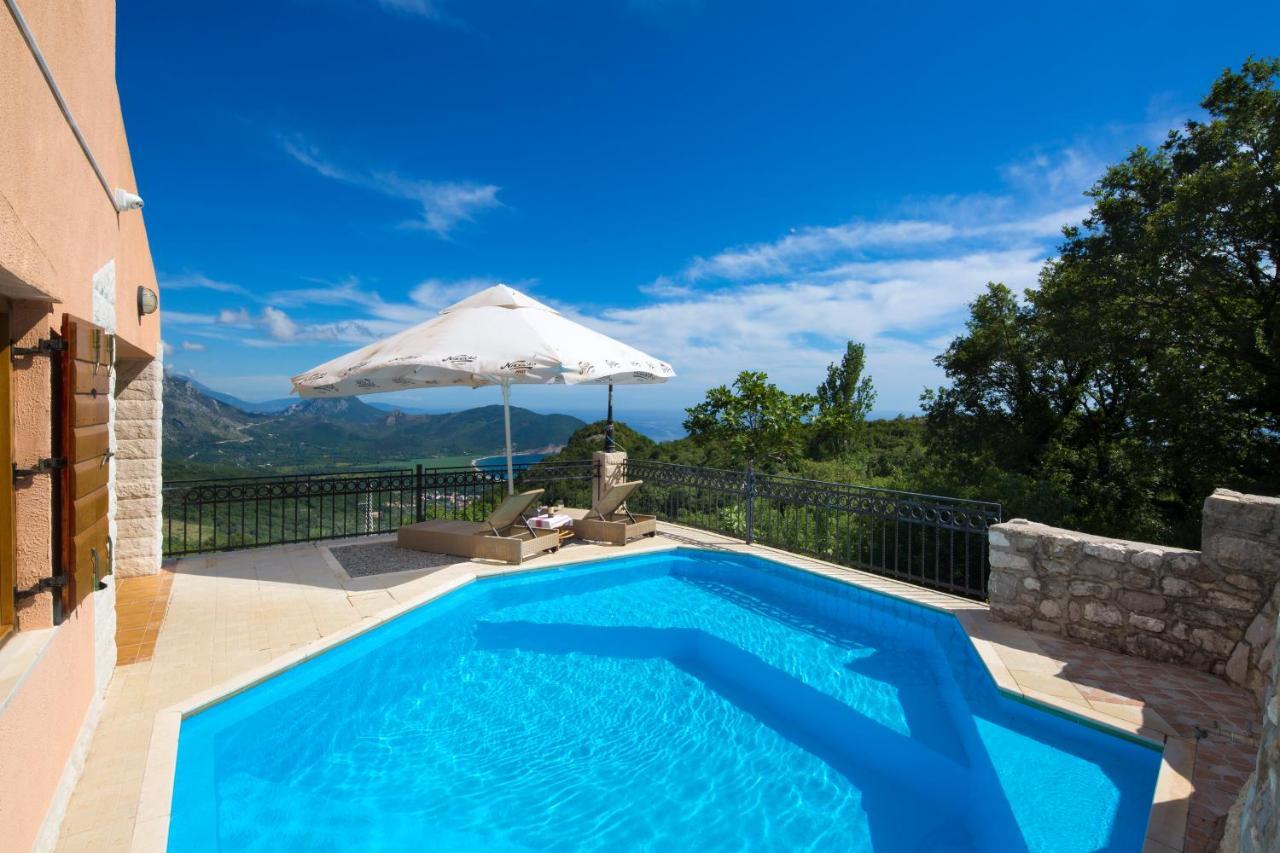 Villa Robinson Petrovac na moru Exterior foto