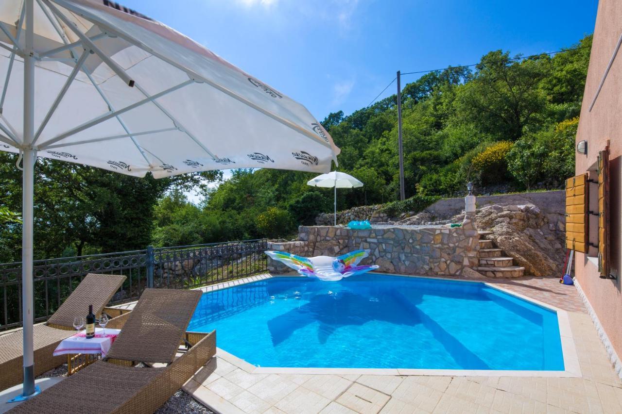 Villa Robinson Petrovac na moru Exterior foto