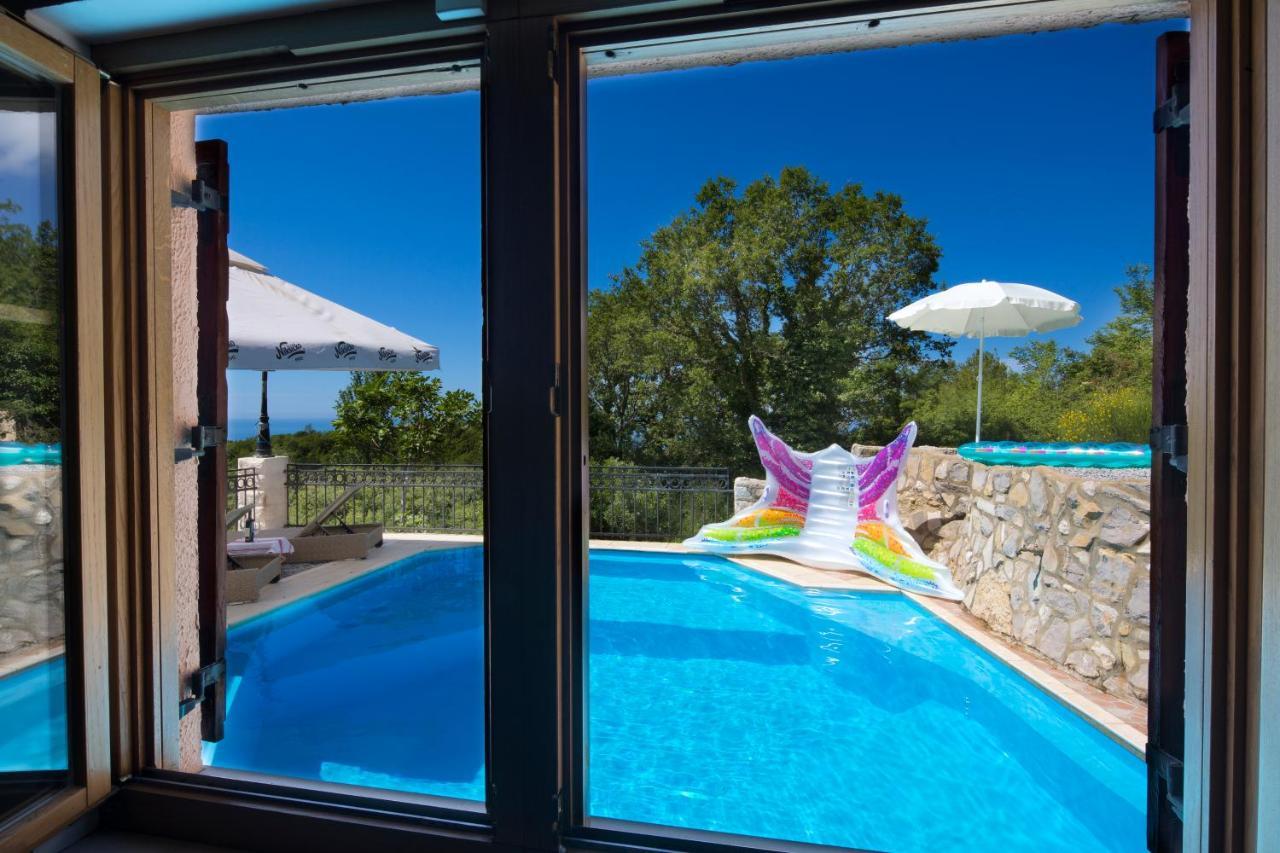Villa Robinson Petrovac na moru Exterior foto