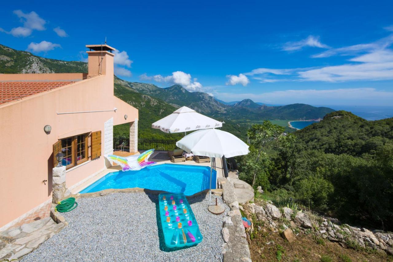 Villa Robinson Petrovac na moru Exterior foto